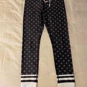 Sarah’s Day x White Fox Navy Medium